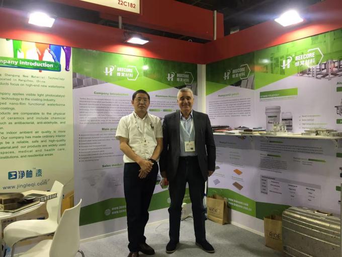 3200*1350 Mesin pemotong Nomex dengan sistem vakum untuk memotong 7