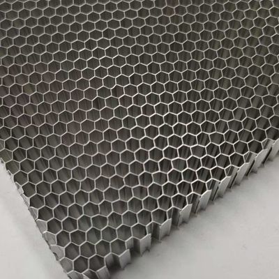 Al5052 Aluminium Honeycomb Ringan Dengan Kekuatan Tinggi Untuk Lantai Transit Kereta Api