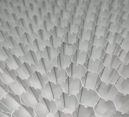 Inti Komposit Honeycomb Berjerami 1220x2440mm