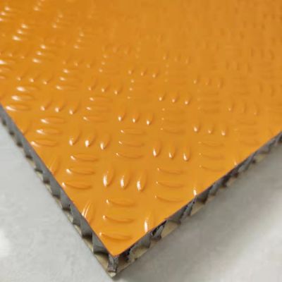 Panel Sandwich Honeycomb FRP Antiskid Untuk Lantai Mobil Barang
