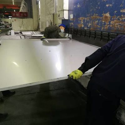 Galvanis Steel Honeycomb Meja Kerja 66mm 1200x2500mm
