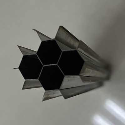 Inti Honeycomb Baja Rostless Berbagai Bentuk Dapat Disesuaikan