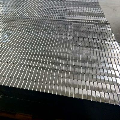 Slot Aluminium Honeycomb Core Disesuaikan Slot Presisi Tinggi