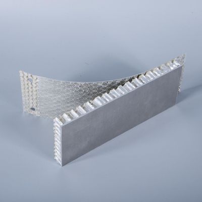 15mm 25mm 10mm Pvdf Aluminium Honeycomb Panel Untuk Aerospace