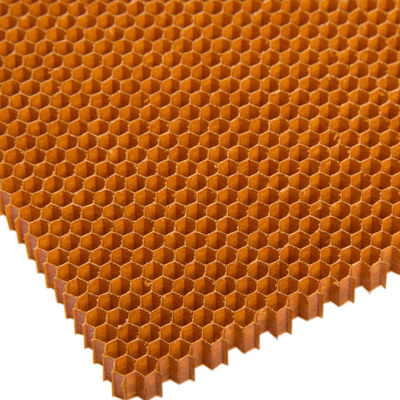 Ukuran 4x8 Ketebalan yang dapat disesuaikan Aramid Honeycomb Core Dengan Ketahanan Kelembaban Tinggi