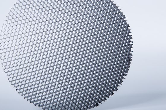 Ultra Thin Thickness 2mm Aluminium Honeycomb Grid Core Untuk Lampu Lalu Lintas