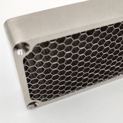 Ventilasi sarang madu baja tahan karat dengan berbagai bentuk 1200 * 2000mm Dapat disesuaikan