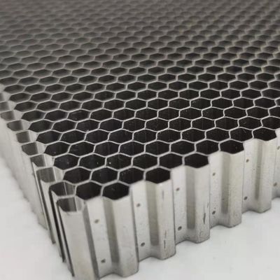 Ventilasi Honeycomb stainless steel Untuk ventilasi Waveguide jendela