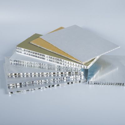 Konstruksi Lapisan PE dan PVDF 1 2 Panel Honeycomb Aluminium