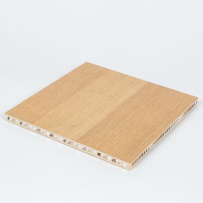 PE Lapisan Berbagai Warna Panel Honeycomb Aluminium 4x8 Berat Ringan Untuk Langit-langit