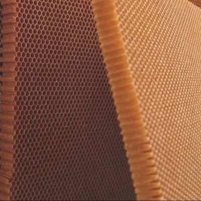 3.2mm 4.8mm Ukuran sel Aramid Honeycomb Core Ketahanan korosi yang luar biasa