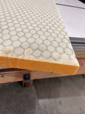 Panjang Sisi 6 ~ 15mm Aluminium Honeycomb Core Dengan Bahan busa