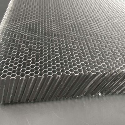 Sudut miring 20 derajat Al3003 Aluminium Honeycomb Core Slant Porous Untuk bahan EMI