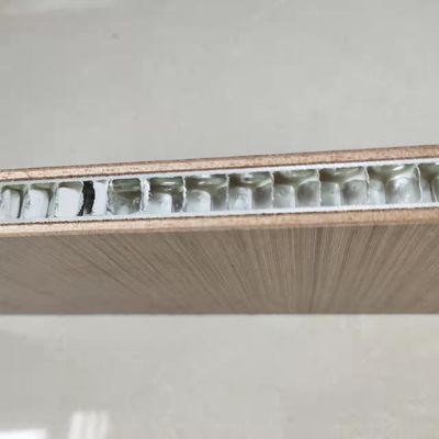 Panel Komposit HPL Ultra High Flatness 1400x2500mm Untuk Mal Perbelanjaan