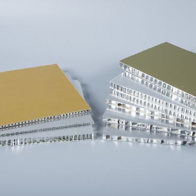 Al3003 Al5052 Aluminium Honeycomb Wall Panels 30mm Untuk Dekorasi Dinding Tirai