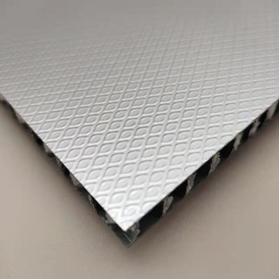 Bangunan Kantor Aluminium Honeycomb Boards Lapisan PVDF 1300x2450mm