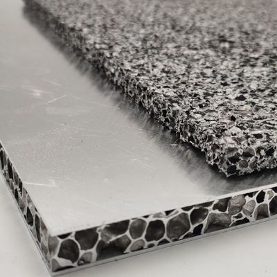 500x500mm Aluminium Menghadap Foam Core Panel Kekuatan Tinggi Super Tekanan