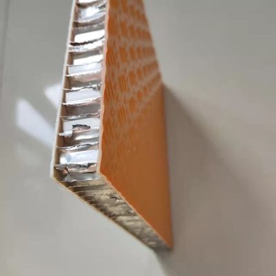 32mm 48mm FRP Honeycomb Panel Untuk Lantai Interior Transit Rail