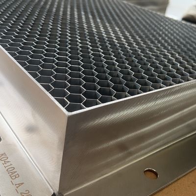 60mm tebal 304 stainless steel honeycomb inti kekuatan tinggi